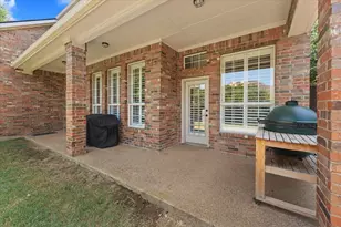 2105 Birdwood Cir, Corinth, TX 76210 - Photo 22