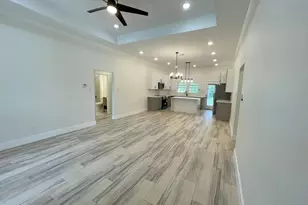115 E 8th St, Weatherford, TX 76086 - Photo 6