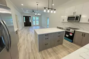 115 E 8th St, Weatherford, TX 76086 - Photo 10