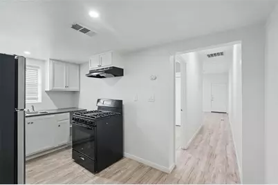 5341 Ash Lane, Dallas, TX 75223 - Photo 4