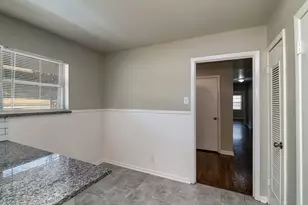 4516 Rolling Hills Dr, Fort Worth, TX 76119 - Photo 12