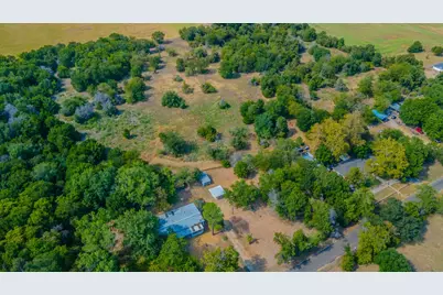 5749 S Rock Creek Loop, Waco, TX 76708 - Photo 32