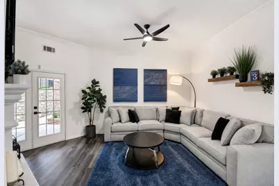 816 Lake View Court E, Crowley, TX 76036 - Photo 20