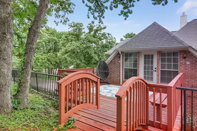 816 Lake View Court E, Crowley, TX 76036 - Photo 34