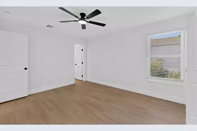 808 Lilac Drive, Garland, TX 75040 - Photo 22