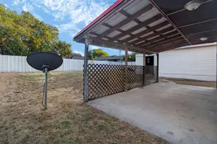 8615 Ronnie St, White Settlement, TX 76108 - Photo 22
