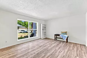 6832 Parkwood Dr, North Richland Hills, TX 76182 - Photo 8