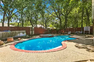 6832 Parkwood Dr, North Richland Hills, TX 76182 - Photo 24