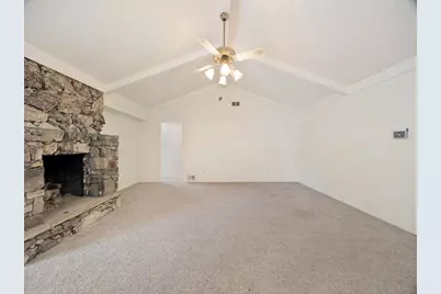 6153 Danbury Lane, Dallas, TX 75214 - Photo 10