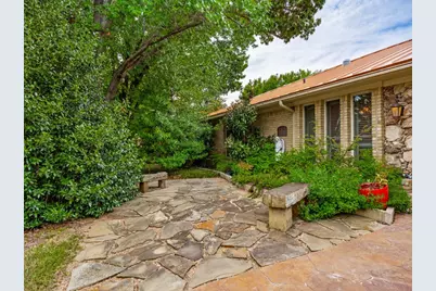 6153 Danbury Lane, Dallas, TX 75214 - Photo 32