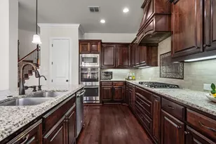 1305 5th St, Argyle, TX 76226 - Photo 12