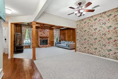 2407 Briarcliff Drive, Irving, TX 75062 - Photo 2
