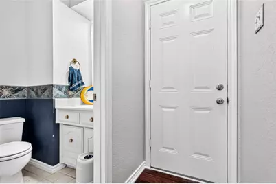 2407 Briarcliff Drive, Irving, TX 75062 - Photo 20