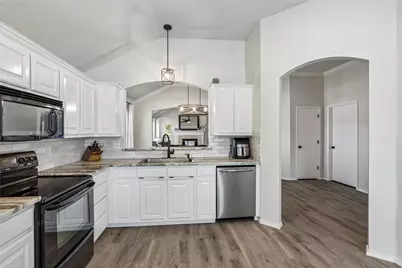 4600 Wheatland Drive, Fort Worth, TX 76179 - Photo 12