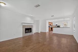4008 Mantis St, Fort Worth, TX 76106 - Photo 4