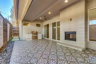 2070 Modern Pl, Dallas, TX 75214 - Photo 24