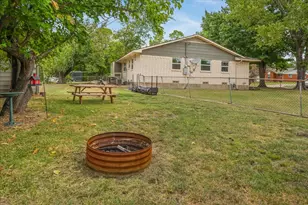 6522 Finch Dr, Greenville, TX 75402 - Photo 28