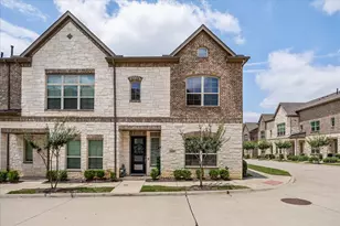 4429 Grady Ln, Carrollton, TX 75010 - Photo 2