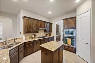 617 Newchester Drive, Roanoke, TX 76262 - Photo 22