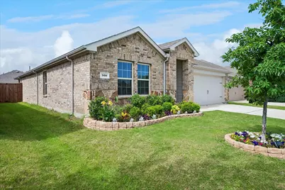 936 Glover Drive, Aubrey, TX 76227 - Photo 2