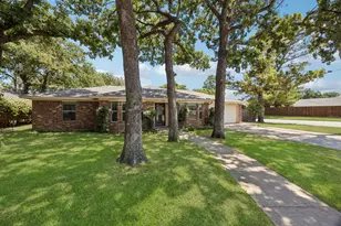 2701 Baldwin Dr, Arlington, TX 76012 - Photo 24