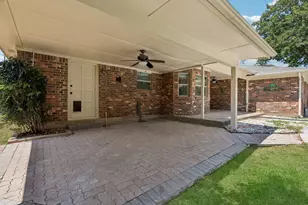 2701 Baldwin Dr, Arlington, TX 76012 - Photo 20
