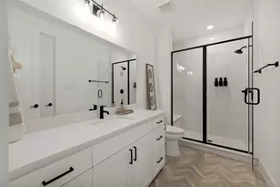 9118 Prado Ln, Dallas, TX 75220 - Photo 14