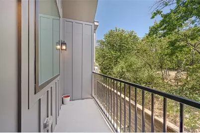 9118 Prado Lane, Dallas, TX 75220 - Photo 22