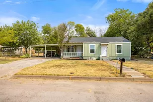 207 E 4th St, Weatherford, TX 76086 - Photo 24