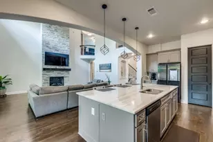 801 Toby Trl, Mansfield, TX 76063 - Photo 8