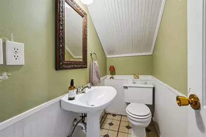 400 W Gilmer Street, Ennis, TX 75119 - Photo 18