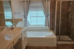 5852 Windy Meadow Ln, Grand Prairie, TX 75052 - Photo 16