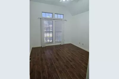5852 Windy Meadow Lane, Grand Prairie, TX 75052 - Photo 10