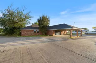 1409 W South Commerce St, Wills Point, TX 75169 - Photo 1