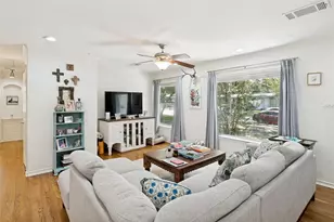 4017 Beechwood Ln, Dallas, TX 75220 - Photo 2