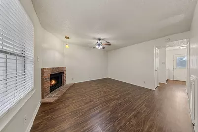 929 W Hickory Street #A8, Denton, TX 76201 - Photo 6