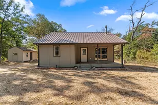 211 David Crockett Trail, Honey Grove, TX 75446 - Photo 1