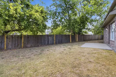 1512 Yellowbird Court, DeSoto, TX 75115 - Photo 32