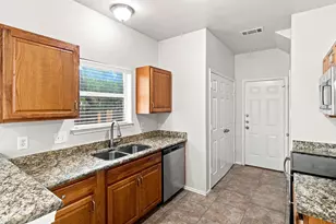 1512 Yellowbird Ct, DeSoto, TX 75115 - Photo 10
