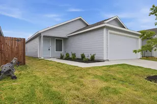225 Poplar Pl, Wilmer, TX 75172 - Photo 2