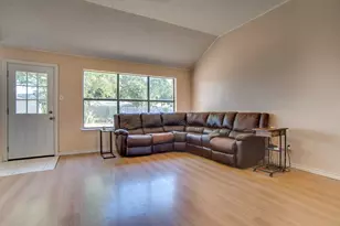 6545 Meadowlark Ln E, Watauga, TX 76148 - Photo 4