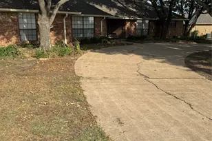 202 Suntide Dr, Sunnyvale, TX 75182 - Photo 2