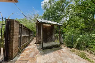 7500 Teakwood Ct, Fort Worth, TX 76112 - Photo 22