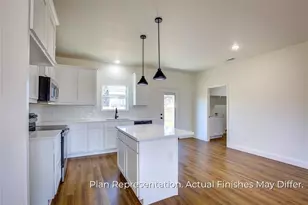 205 E Laura Ave, Quinlan, TX 75474 - Photo 6
