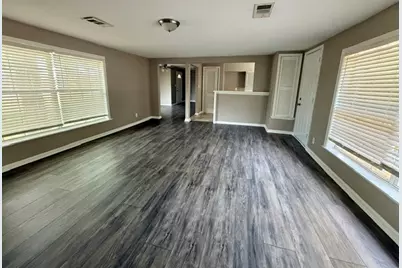 415 E Avenue G, Midlothian, TX 76065 - Photo 4