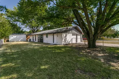 240 Collins Drive, Burleson, TX 76028 - Photo 24