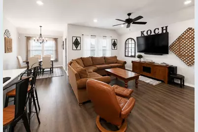 1200 Fairbanks Drive, Ennis, TX 75119 - Photo 2