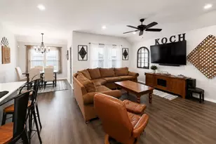 1200 Fairbanks Dr, Ennis, TX 75119 - Photo 2