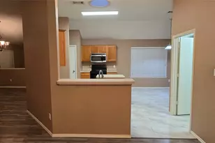1912 Chapman Dr, Lancaster, TX 75134 - Photo 10