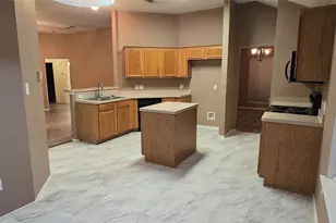 1912 Chapman Dr, Lancaster, TX 75134 - Photo 14